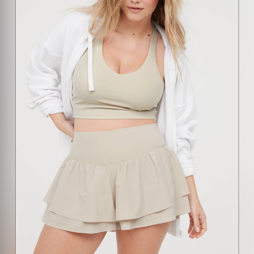 OFFLINE BY AERIE - Shorts/Skort// W - 14.5 / R - 13.5 / IS - 2